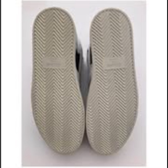 Celine high top black triangle sneakers - Picture 5 of 7